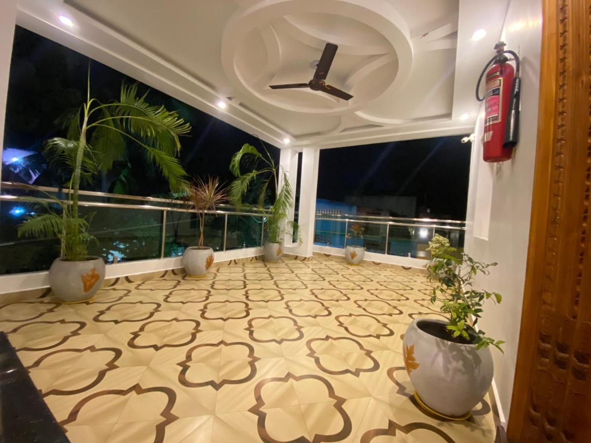 La Paradise Luxury - Tie Hotels & Resorts بونديتْشيري المظهر الخارجي الصورة